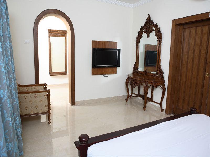 Saaral Resort By Crossway Kuttalam  Room photo